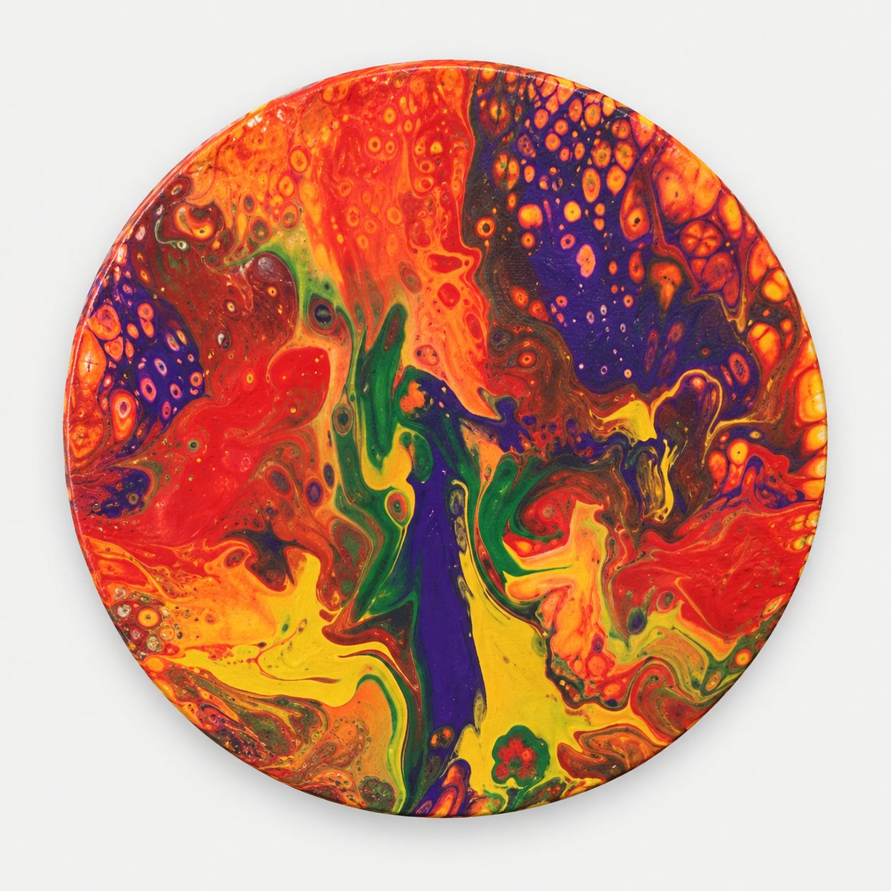 Círculo naranja multicolor, obra de catálogo